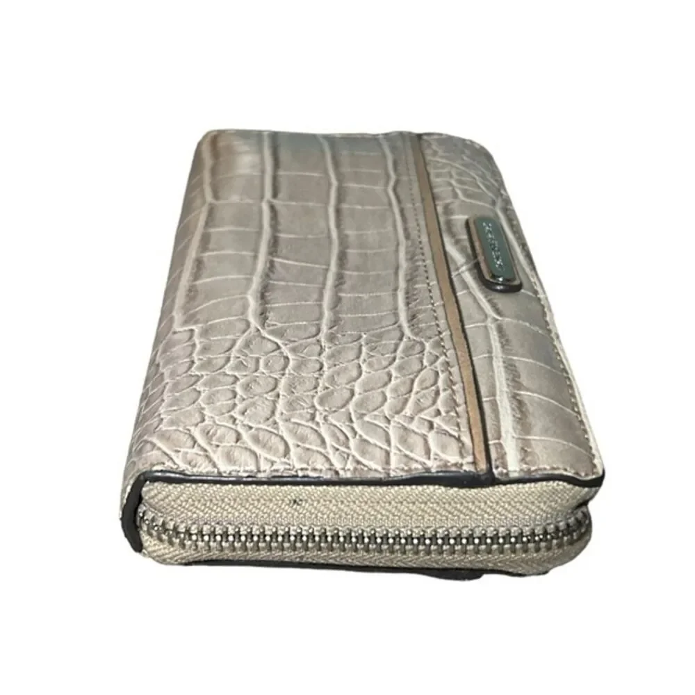 Dana Buchman Tan Croc Faux Leather Large Accordion Ziparound Continental Wallet